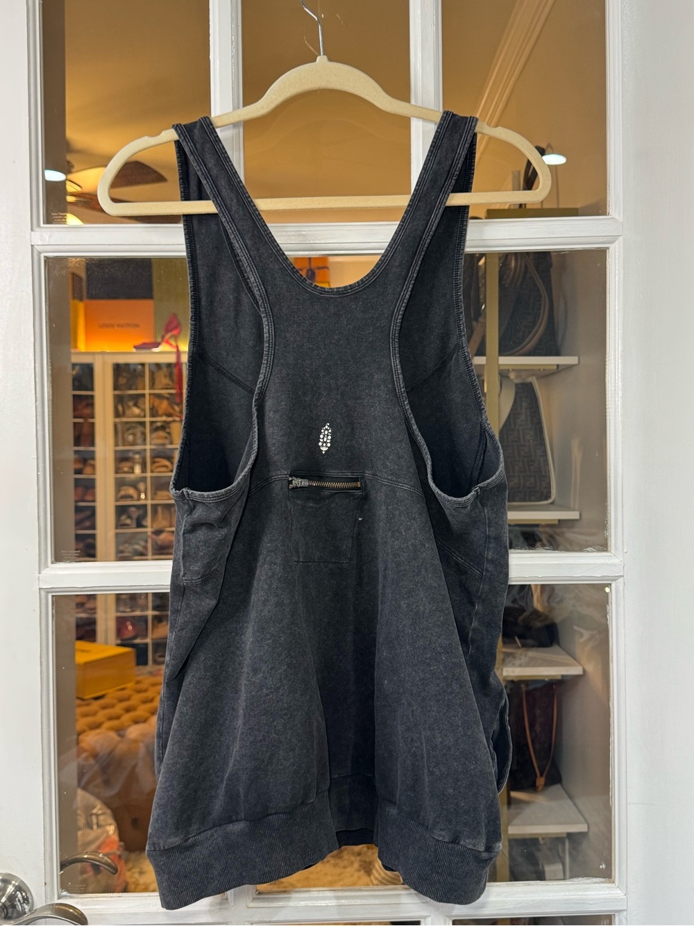 π Free People Washed Black Charcoal Racerback Tank Top with pockets π - Picture 2 of 15